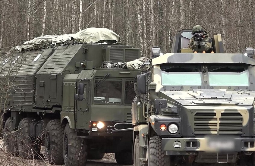 موسكو: ضرب مواقع حيوية أوكرانية باستخدام صاروخ "أوريشنيك" ردا على هجوم كييف على مقر إقامة بوتين