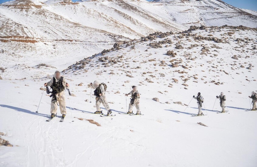 الجيش الإسرائيلي يعلن اختتام تدريبات خاصة لقوات الاحتياط على قمة جبل الشيخ في سوريا (صور + فيديو)