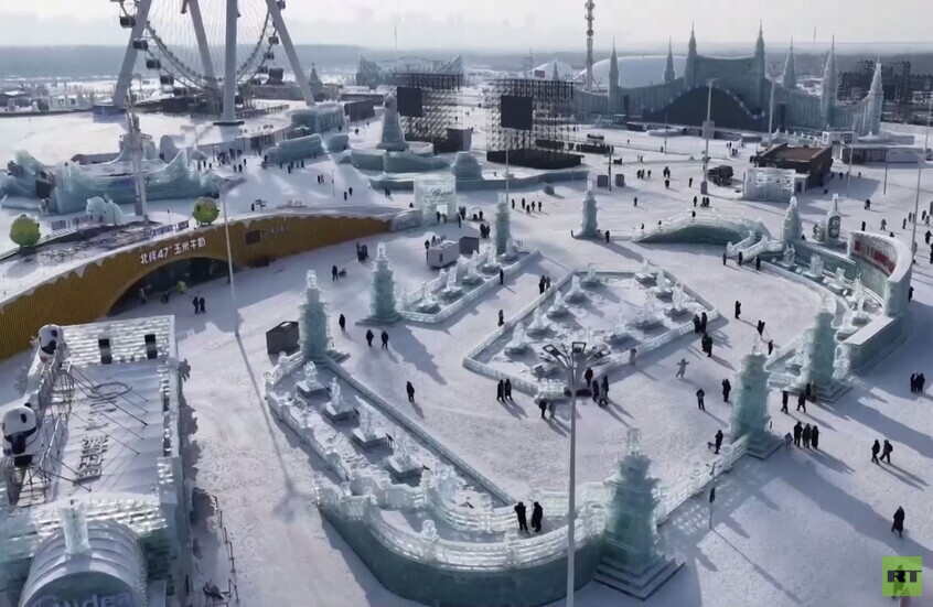 الصين.. مشاهد من مهرجان "الجليد الدولي"