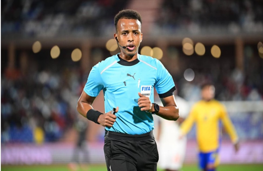 الكشف عن سبب استبعاد الحكم الصومالي عمر أرتان من إدارة مباراة الجزائر ونيجيريا