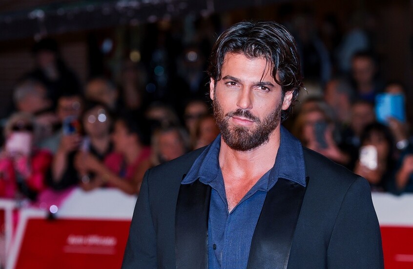 السلطات التركية تلقي القبض على ممثلين مشهورين بتهمة التورط في قضايا "مخدرات"