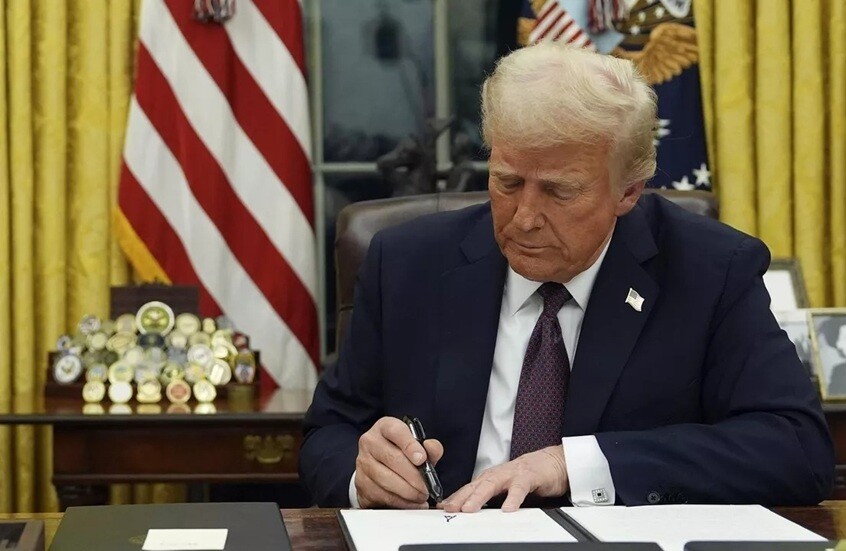 مسؤول أمريكي: ترامب يطلع على خيارات عسكرية جديدة لضرب إيران وسط احتجاجات مستمرة