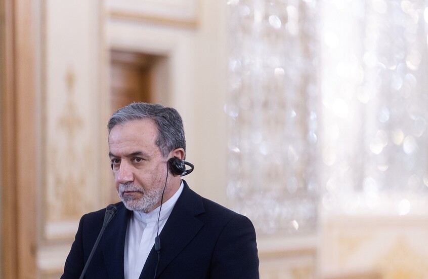 عراقجي: لدينا رسائل صوتية وصلت لإرهابيين تأمرهم بإطلاق النار على المدنيين وقوات الأمن