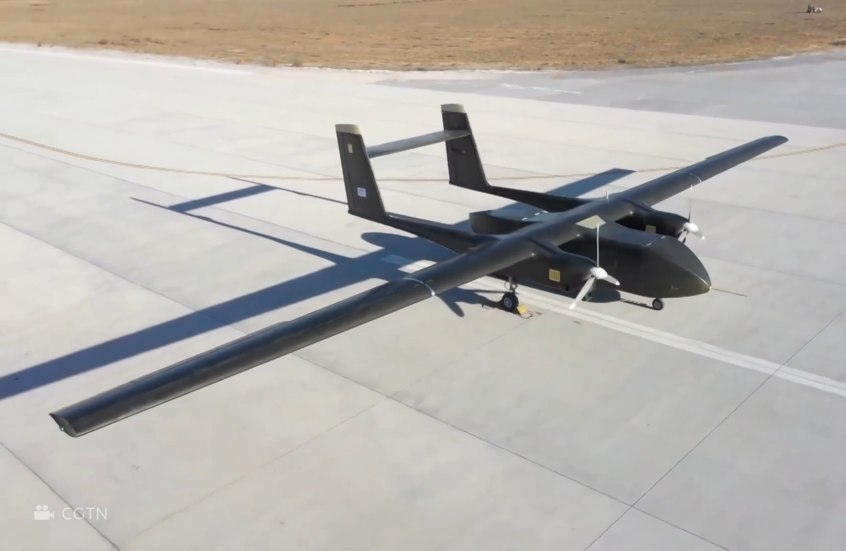 الصين تعرض أول طائرة شحن مسيرة قادرة على نقل طن من البضائع