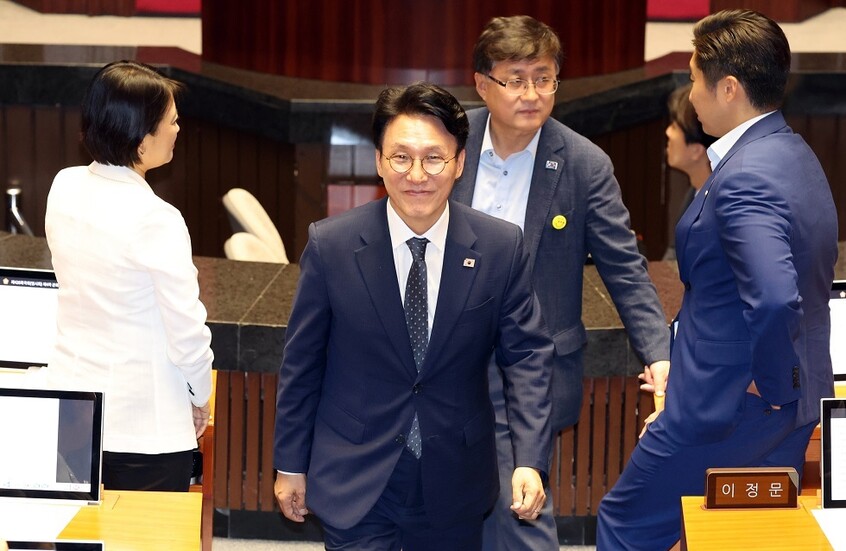 رئيس وزراء كوريا الجنوبية يدعو للقضاء على الديانات الزائفة قبل أن تصبح "شرا خطيرا على نطاق وطني"