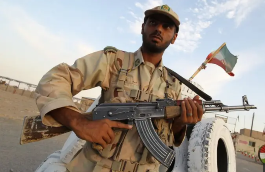 الاستخبارات الإيرانية تعلن تفكيك خلايا إرهابية "صناعة صهيونية" في زاهدان