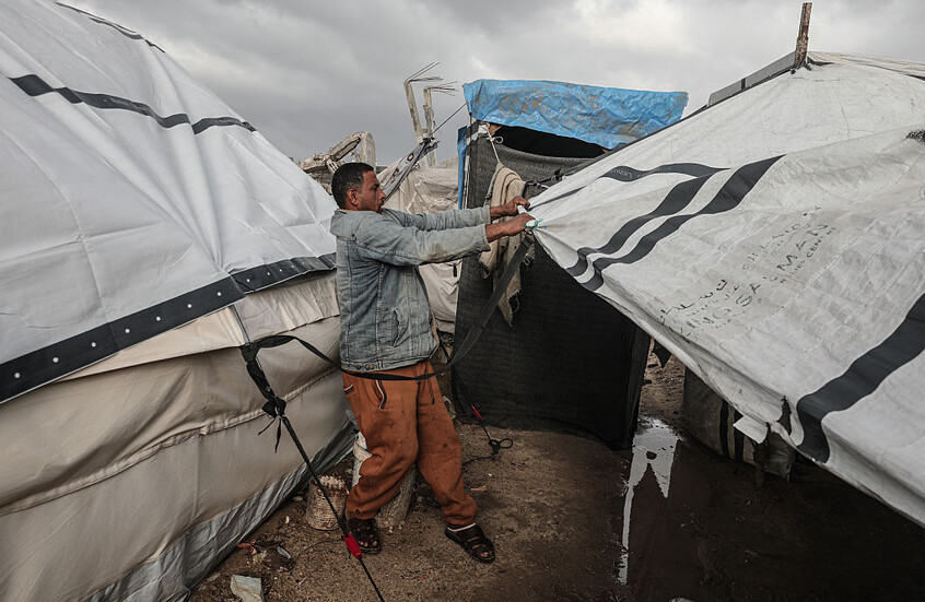 غزة.. تسجيل أربع حالات وفاة نتيجة البرد