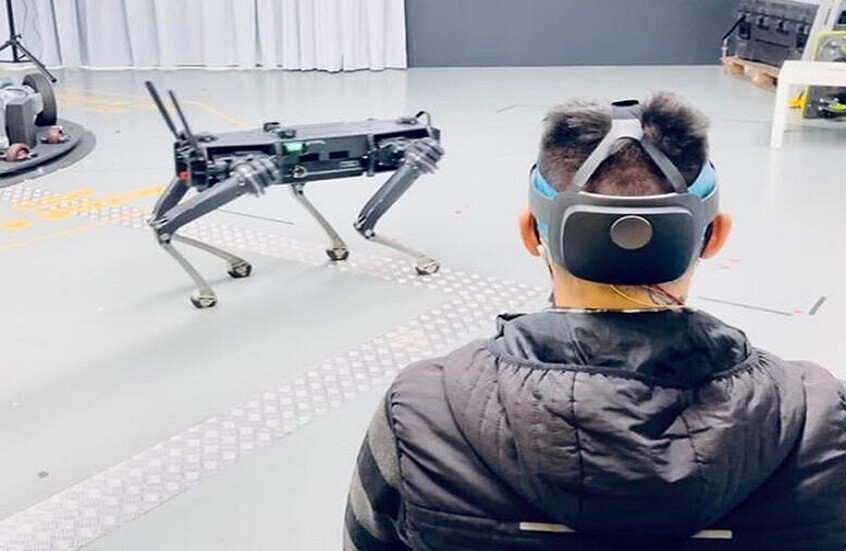 الصين تحقق حلم إيلون ماسك!.. أول تجربة عملية للتحكم العقلي في الروبوتات