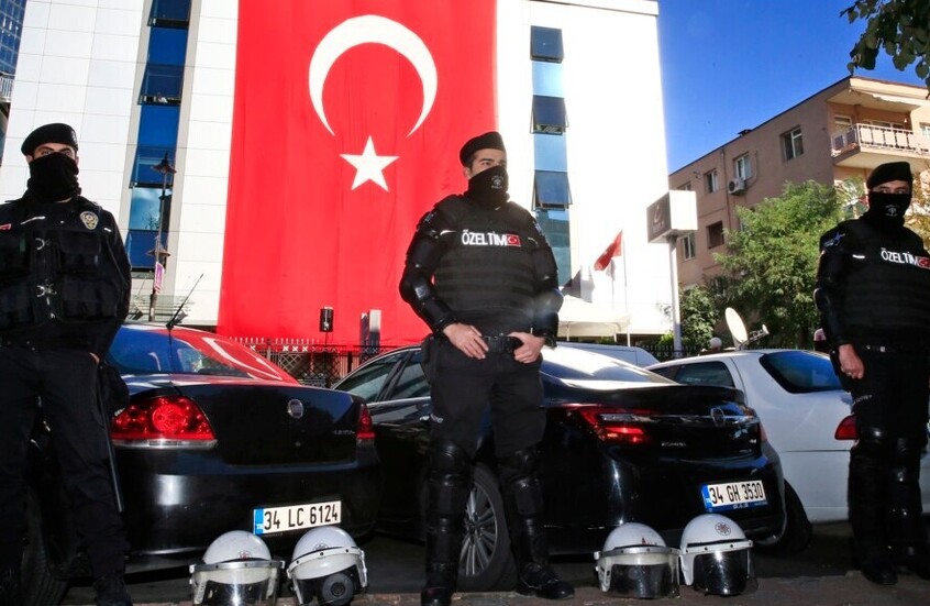 فضائح المخدرات تتواصل في تركيا..  السلطات توقف ممثلا شهيرا وفنانة معروفة وعددا من المشاهير (صور)