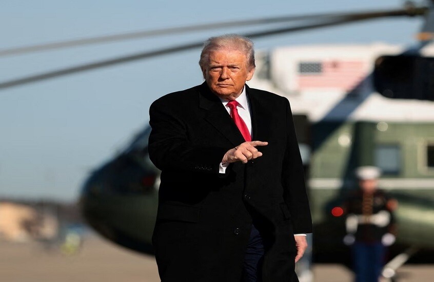 "بوليتيكو": ترامب أمام خيارات عسكرية محدودة بشأن إيران