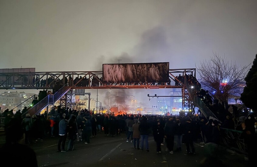 الشرطة الإيرانية: اعتقال 297 من مثيري الشغب المتورطين في الاضطرابات الأخيرة