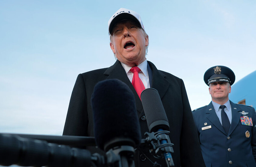 هل أسقط ترامب نجل الشاه المخلوع من حساباته في إيران؟