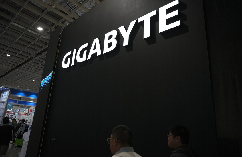 Gigabyte تعلن عن حواسب وبرمجيات جديدة تعمل بالذكاء الاصطناعي
