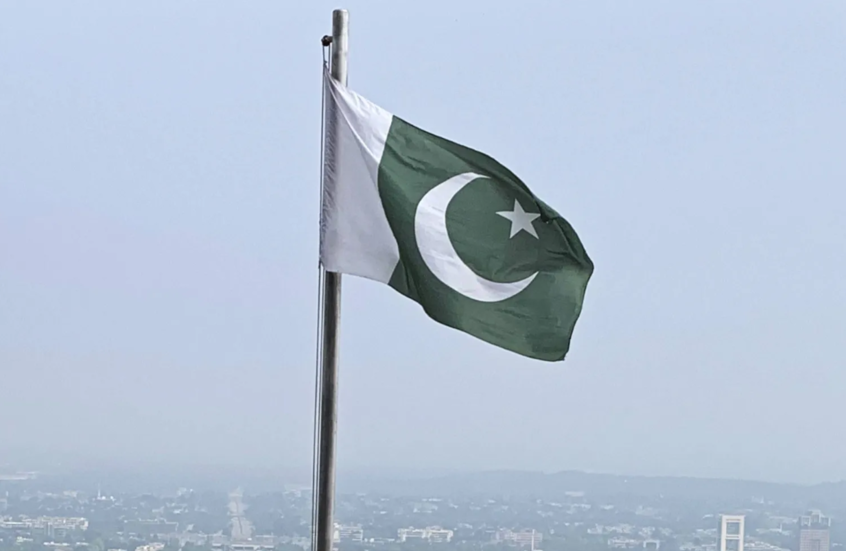 باكستان: مقتل 12 مسلحا على يد قوات الأمن وإحباط محاولة أخذ رهائن جنوب غربي البلاد