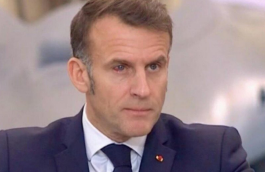 ماكرون يخفي "عين النمر" المصابة خلف نظارات شمسية (فيديو)