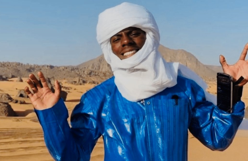 اليوتيوبر العالمي سبيد مذهول في الجزائر.. يتذوق "الكسكس" ويطلق النار ويرقص مع الأهالي (فيديوهات)