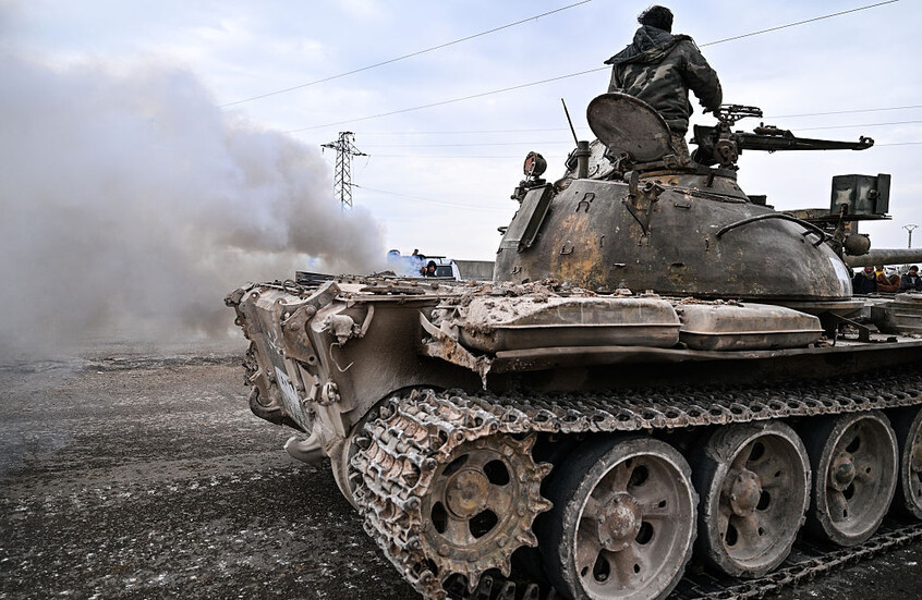 سوريا.. لقطات متداولة لمعارك عنيفة شرق الفرات بين القوات الحكومية وقسد