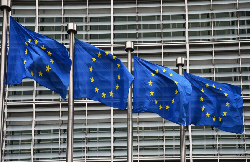 "بلومبيرغ": الاتحاد الأوروبي يسعى لحل دبلوماسي في غرينلاند