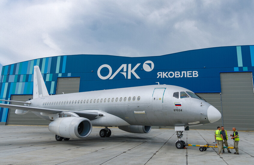 روسيا تعرض طائرتي ركاب جديدتين في الهند