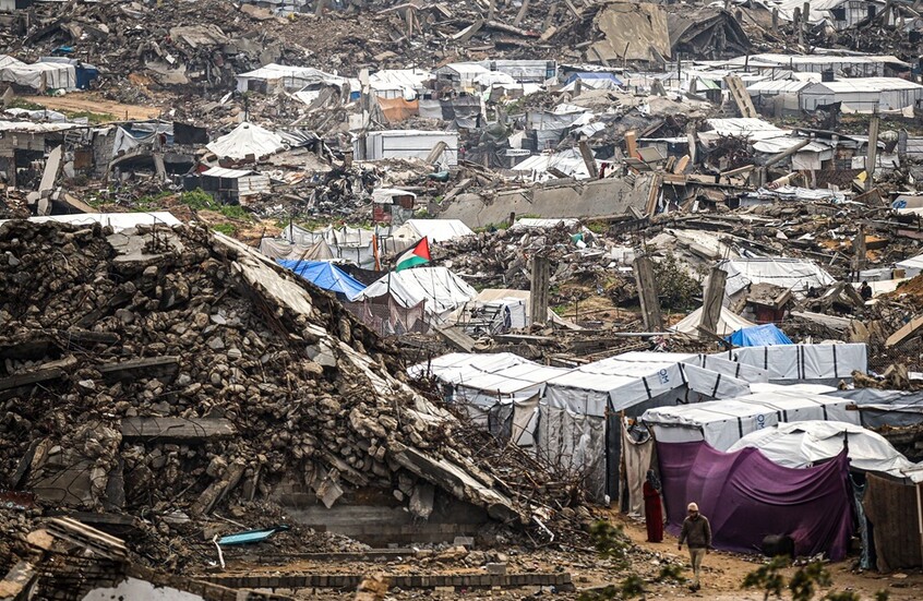 الجيش الإسرائيلي: مقتل مسلحين فلسطينيين في قطاع غزة بزعم تجاوز "الخط الأصفر"