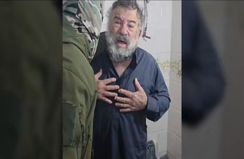 لحظة تحرير المنتج التلفزيوني السوري محمد قبنض.. لقطات حية لحالته المزرية وانفعاله عند التعرّف عليه