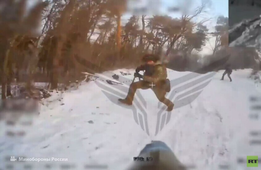 مشاهد لاستهداف مسيرات روسية جنودا أوكرانيين