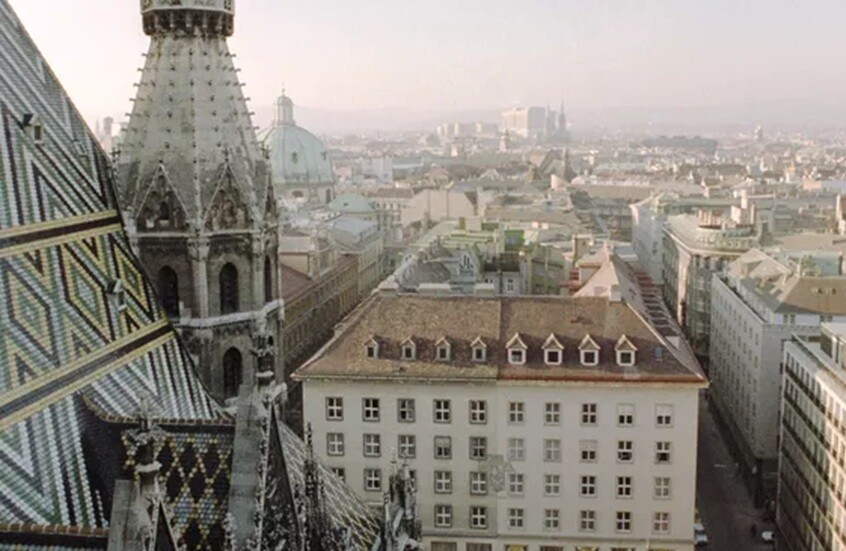 تفاصيل سرقة واسترجاع "وعاء ملح" فريد!