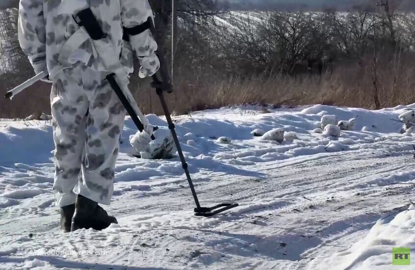 القوات الروسية تجري عمليات نزع ألغام في في المناطق الحدودية لمقاطعة كورسك
