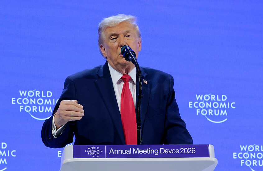 ترامب: سألتقي زيلينسكي غدا وأعتقد أن الجانبين الروسي والأوكراني لديهما رغبة في التوصل إلى اتفاق