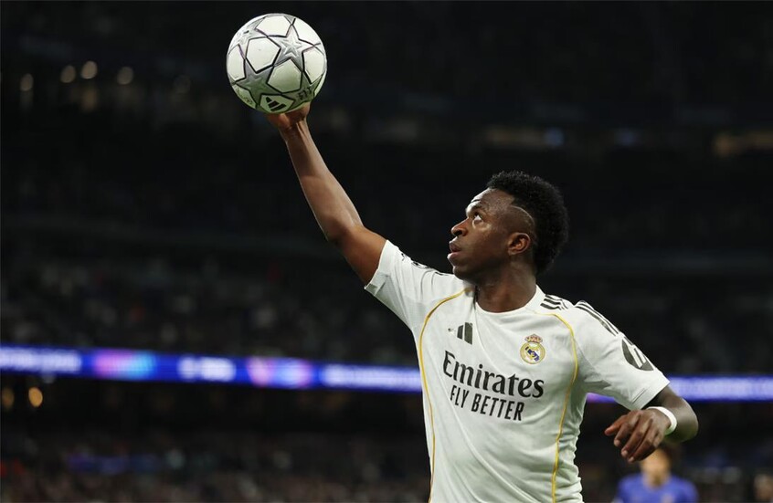 زلزال "المليار يورو" يهدد بقاء فينيسيسوس جونيور مع ريال مدريد