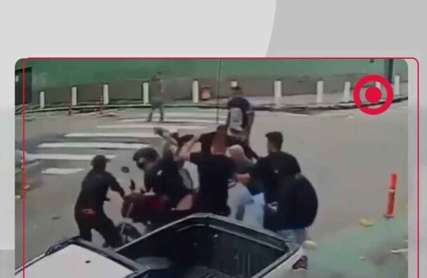 تدخل شعبي صادم في البرازيل: مواطنون ينهالون ضربا على سارق محل آيس كريم ويستعيدون المسروقات