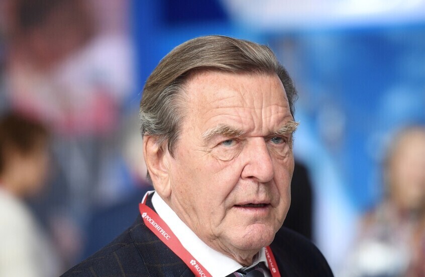 شرودر: الاتحاد الأوروبي يفقد "وزنه الدولي" في ظل مساره الحالي