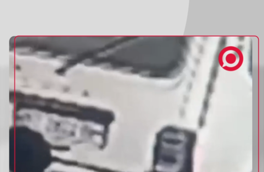 عمال يوقفون محاولة اختطاف زميلهم من قبل جنود شعبة التجنيد الأوكرانية