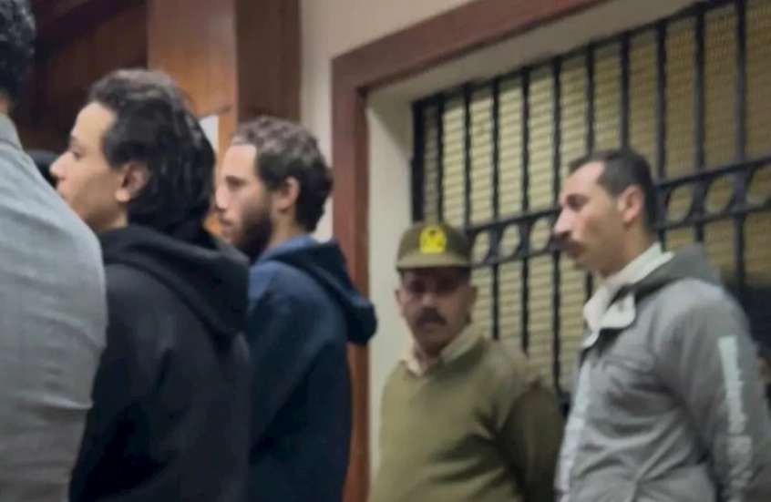 أول ظهور ببدلة السجن.. جلسة محاكمة رمضان صبحي بعد قبول استئنافه