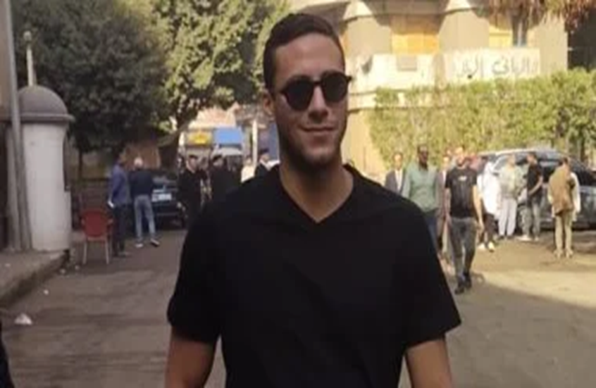 رمضان صبحي يغادر قسم الشرطة بعد إيقاف حبسه.. وتحرك جديد في قضية المنشطات