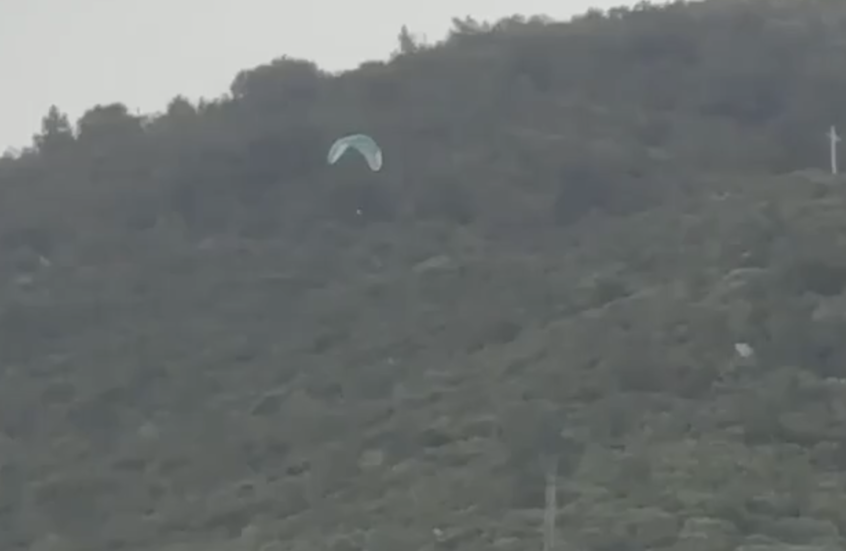 إعلام سوري: الطيران الإسرائيلي يرش مواد سامة على أراض زراعية في ريف القنيطرة