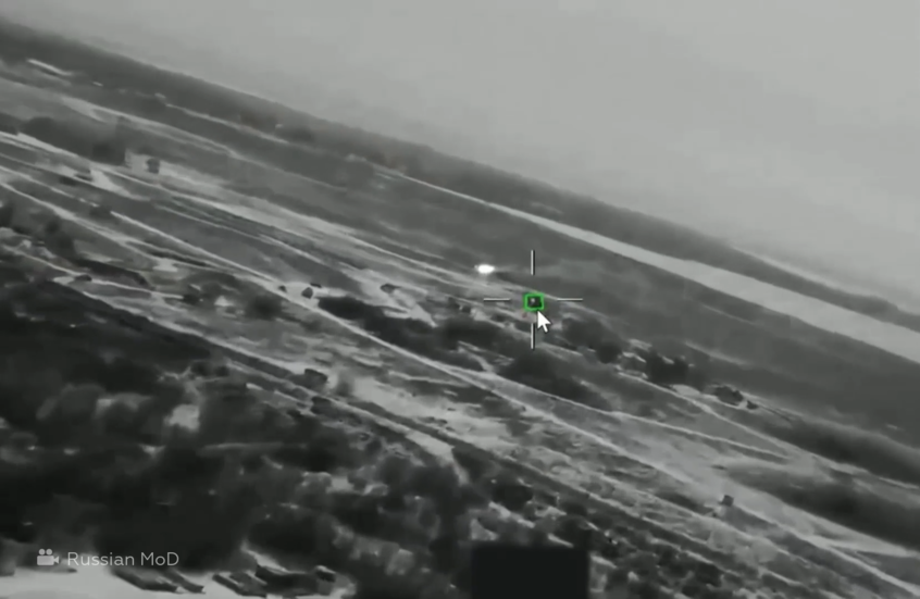 مسيرات روسية تحرق مروحيات "مي-24" و"مي-8" تابعة للقوات الأوكرانية