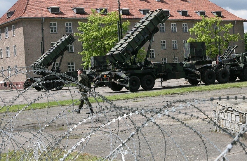 وزير الدفاع الألماني: لا نستطيع تزويد أوكرانيا بأنظمة باتريوت