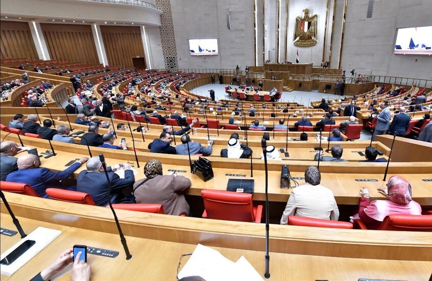 "هيسجن نص مصر".. برلماني يفجر "قنبلة" قبل التصويت على مشروع حكومي
