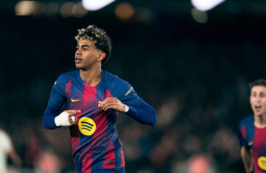 لامين جمال يثبت نفسه بين نجوم الصف الأول بإنجاز تاريخي مبكر