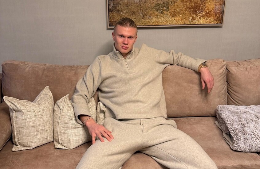 هالاند يحدث ضجة بعد زيارته مقهى عائليا صغيرا (صورة)