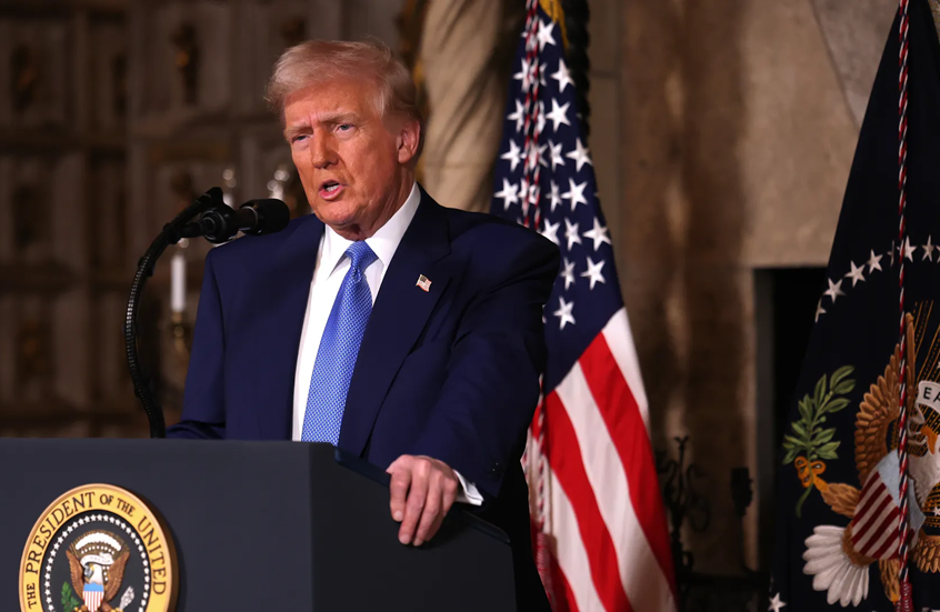 ترامب يوجه "تحذيرا" إلى العراق بشأن إعادة انتخاب نوري المالكي رئيسا للوزراء