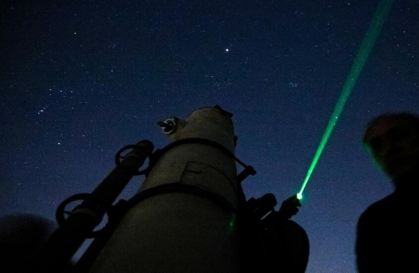 جامعة موسكو تعزز أبحاث الكواكب الخارجية بالتعاون مع عُمان وجامعات عربية