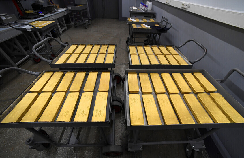 الذهب يتجاوز 5500 دولارا للأونصة في قفزة تاريخية