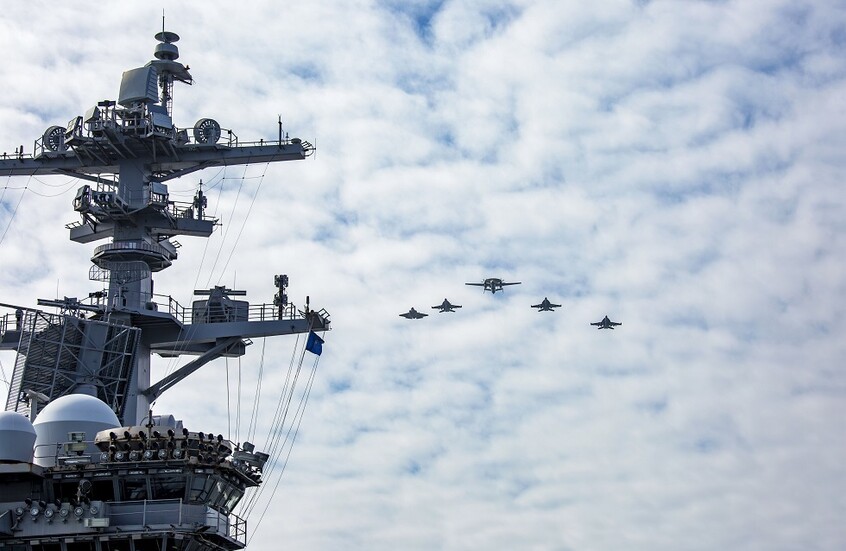 مسؤول عربي يوضح حقيقة "إطلاع واشنطن دول الخليج على خططها تجاه إيران"