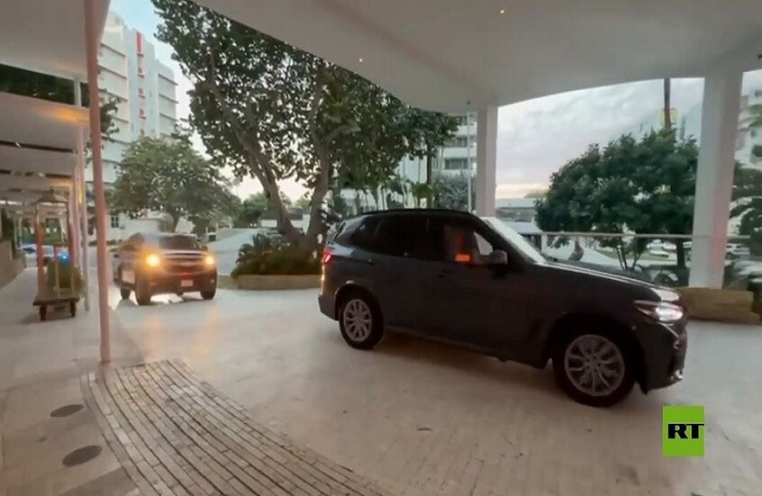 مبعوث الرئيس الروسي للتسوية الأوكرانية يصل إلى ميامي للاجتماع مع مسؤولين أمريكيين (فيديو)