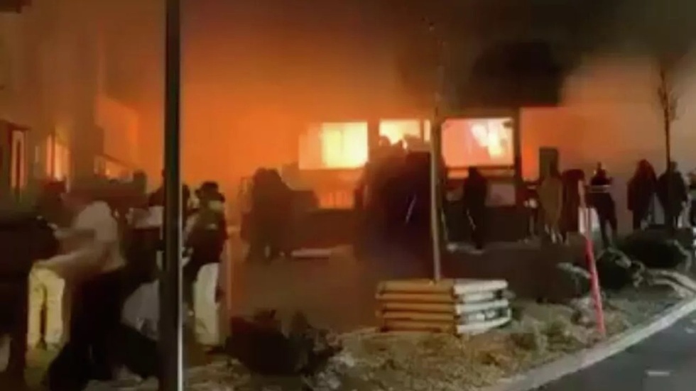 سويسرا.. قرابة 40 قتيلا و100 مصاب إثر اندلاع حريق بحانة خلال احتفالات رأس السنة