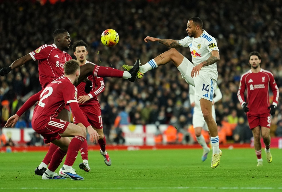 ليفربول يتلقى صفعة في عقر داره من "الطواويس" 