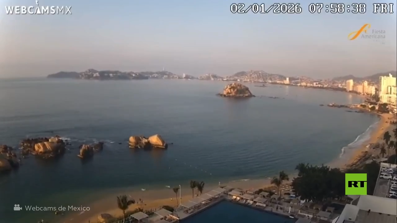 شاهد.. المباني تهتز لحظة وقوع زلزال قوي في المكسيك