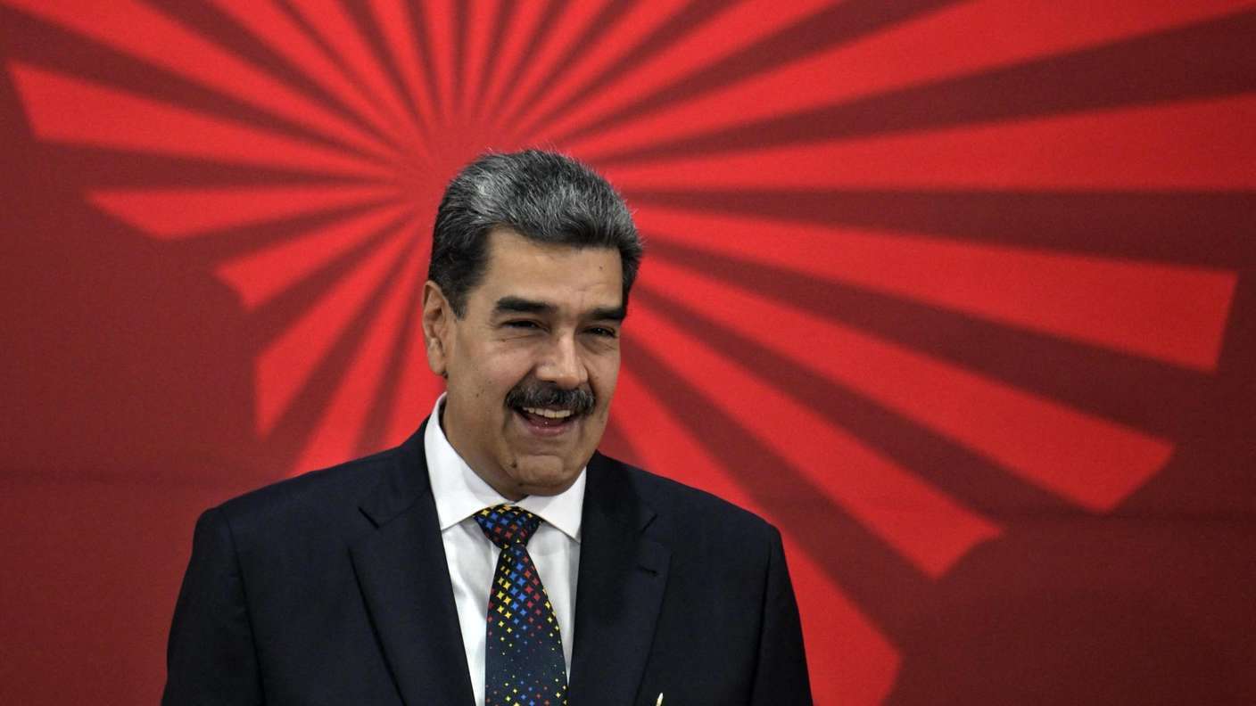 نيكولاس مادورو.. قصة صعود مذهل وسقوط مدوّ